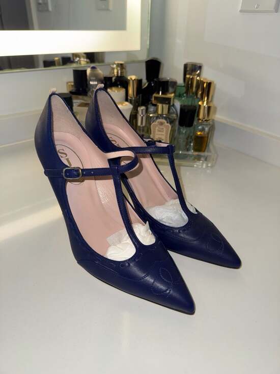 SJP Shoes - SJP Sarah Jessica Parker Navy Leather T-Strap Pointed Toe Heels Size 36